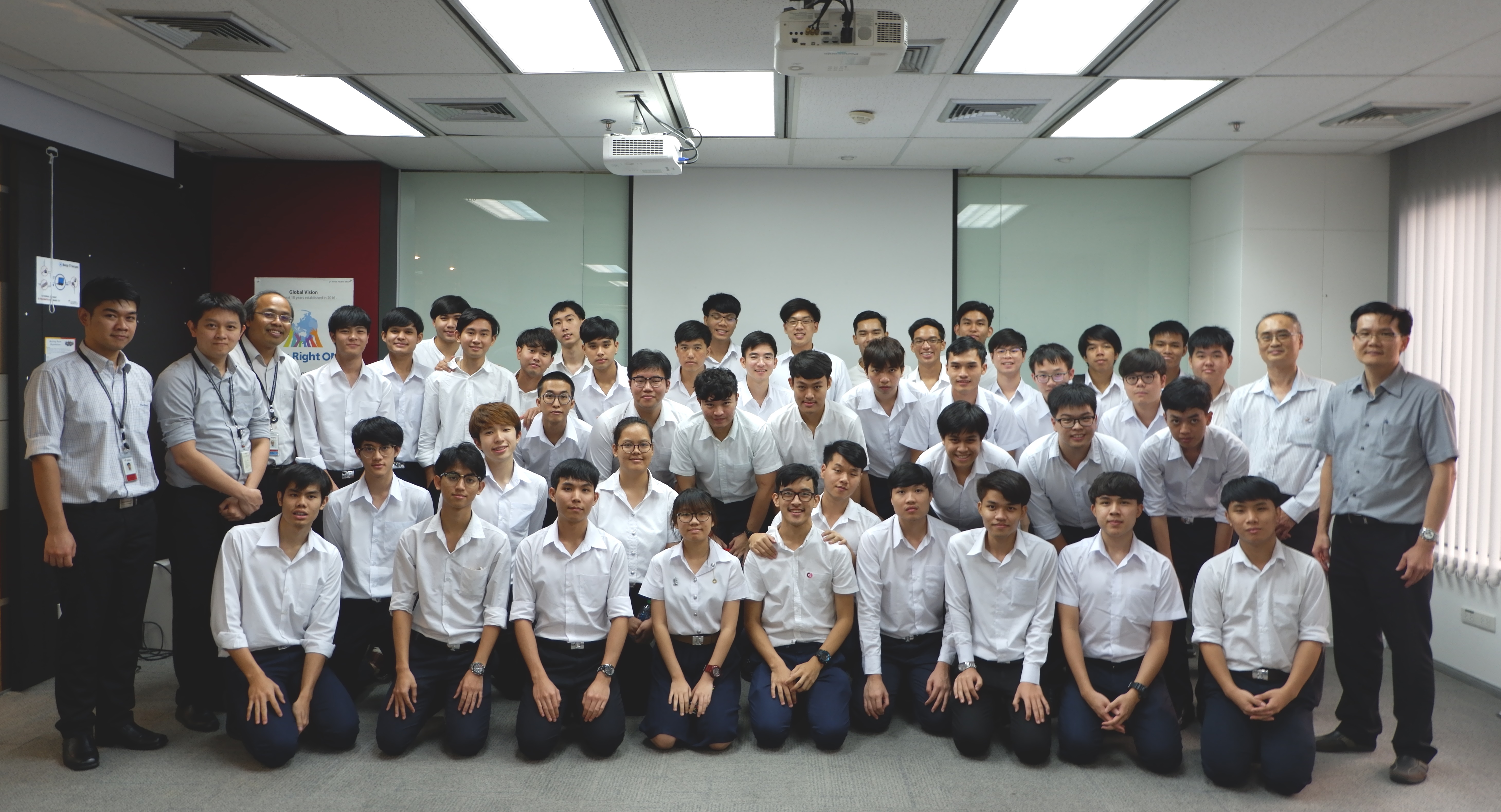 Open house event for Electrical Engineering from Chulalongkorn University on 13th November 2018